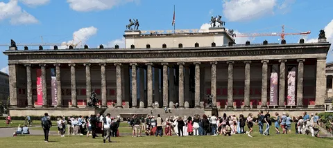 Discover Berlin City Tour